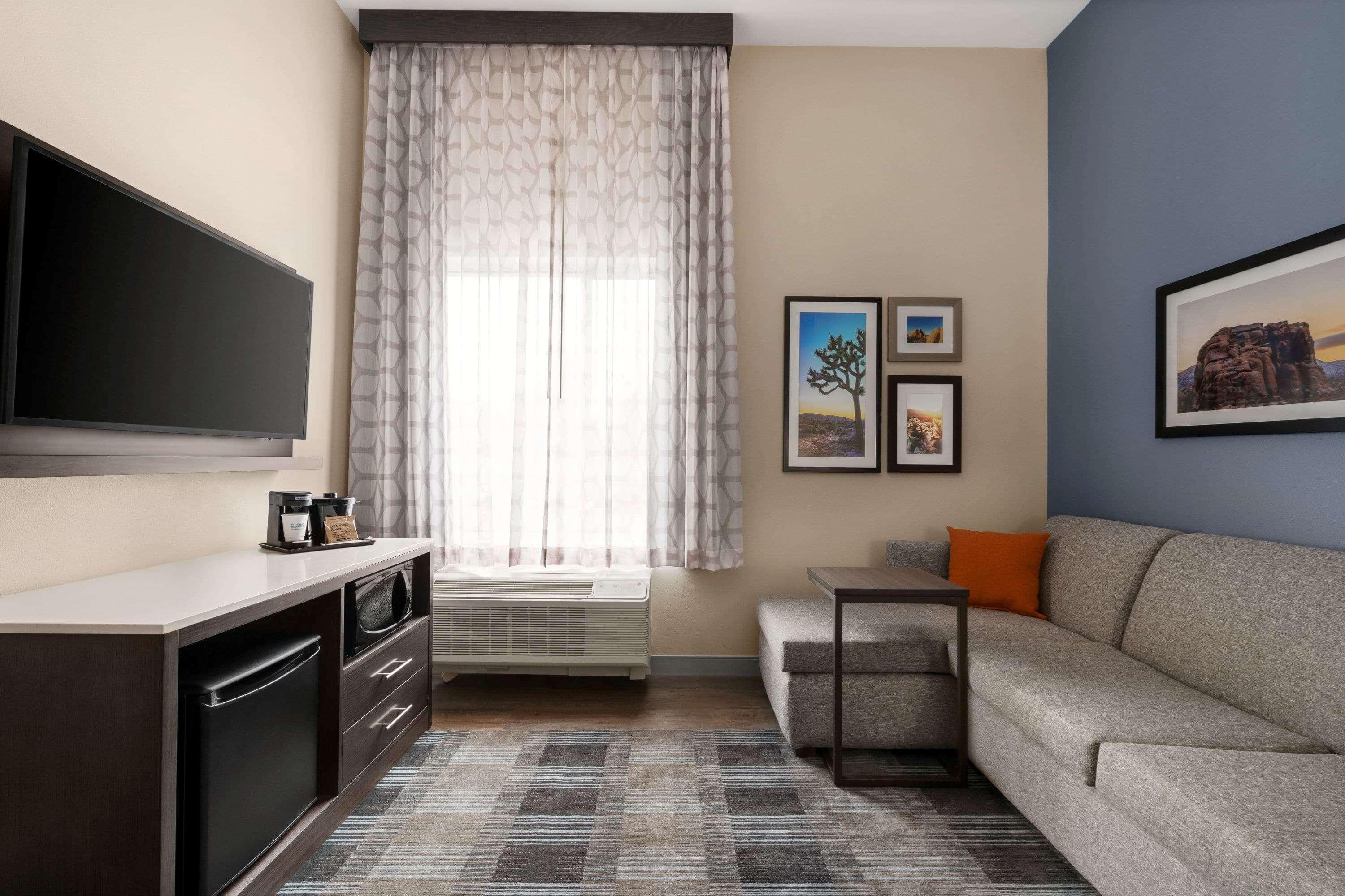 La Quinta Inn & Suites By Wyndham San Bernardino Ngoại thất bức ảnh