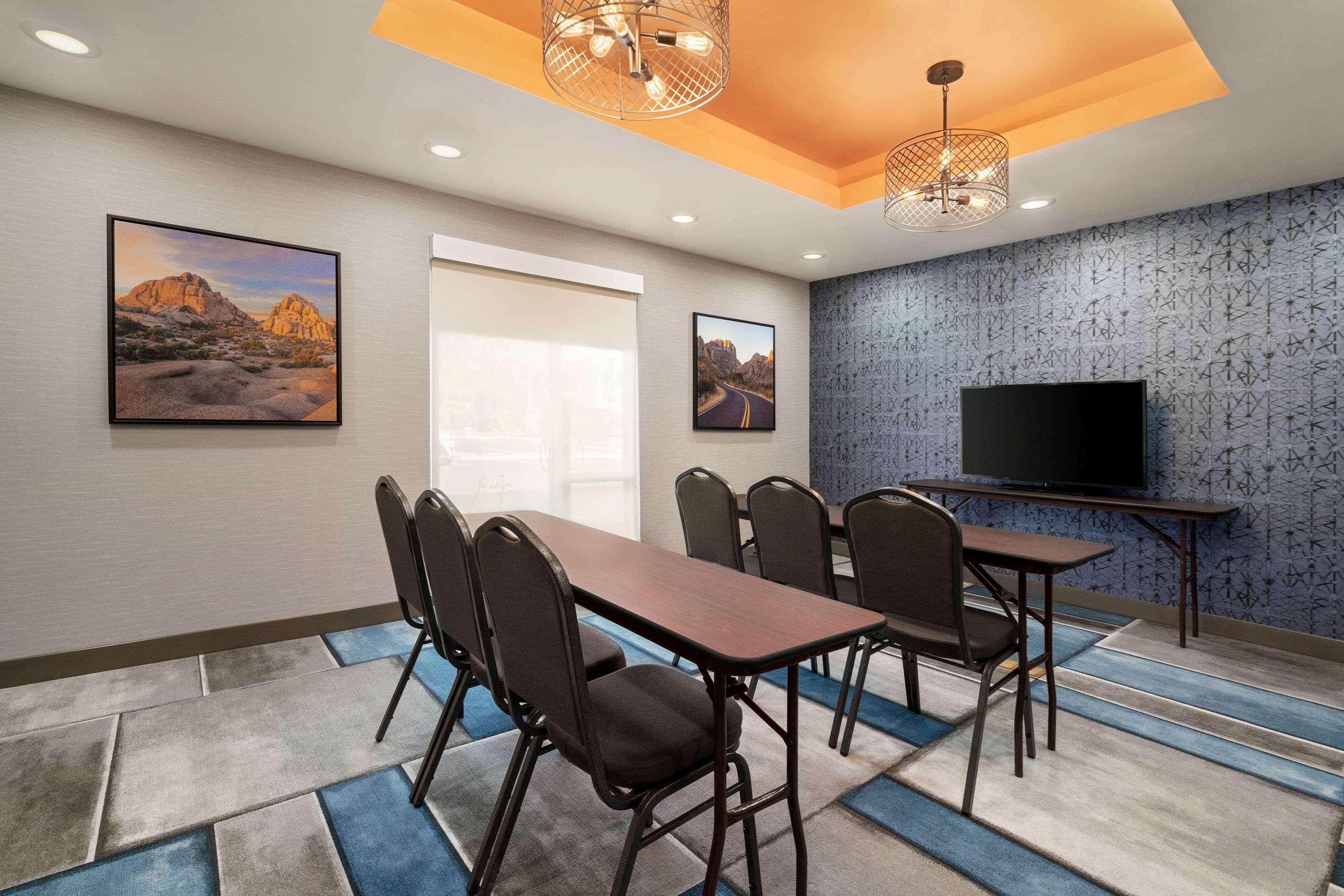 La Quinta Inn & Suites By Wyndham San Bernardino Ngoại thất bức ảnh