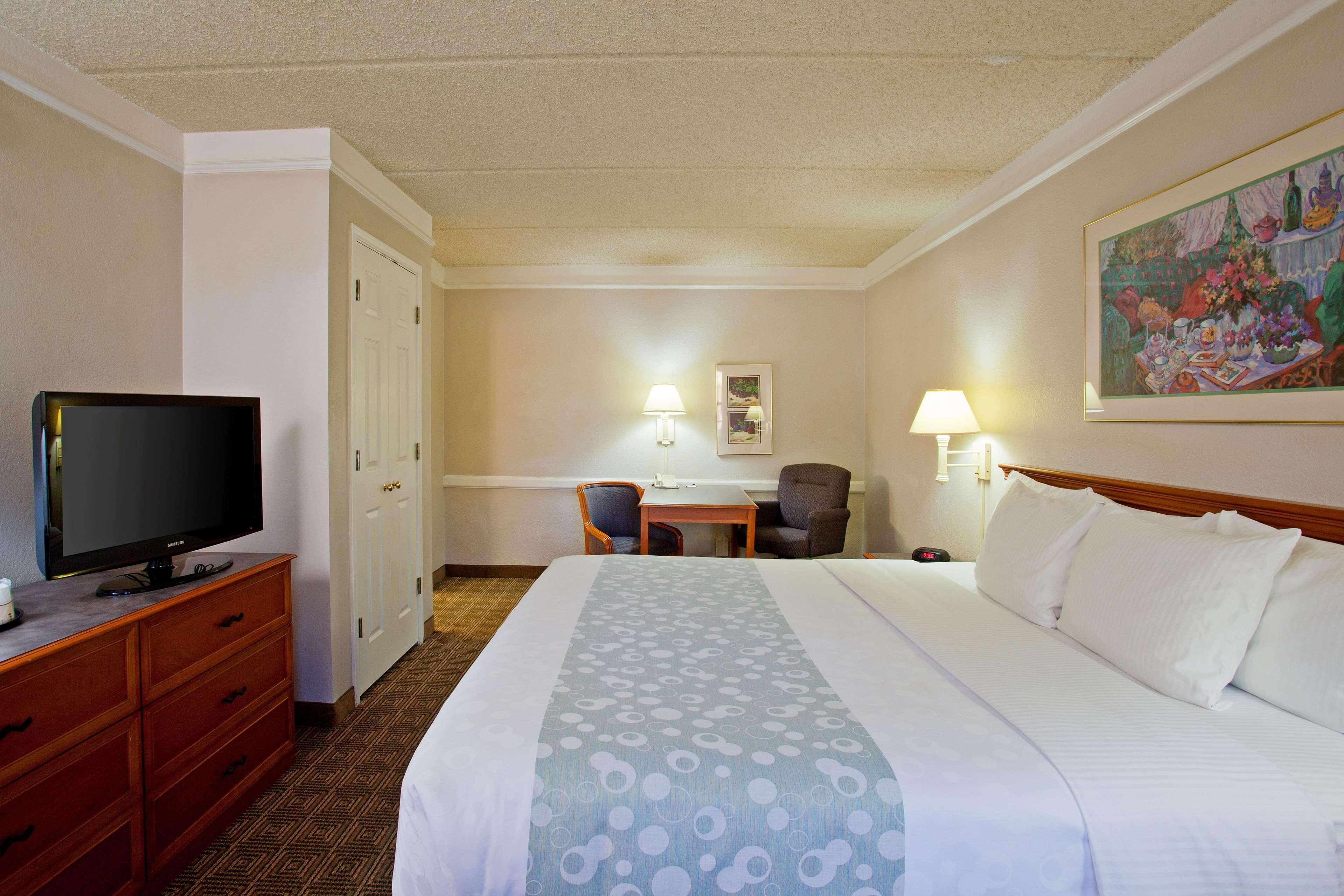 La Quinta Inn & Suites By Wyndham San Bernardino Ngoại thất bức ảnh