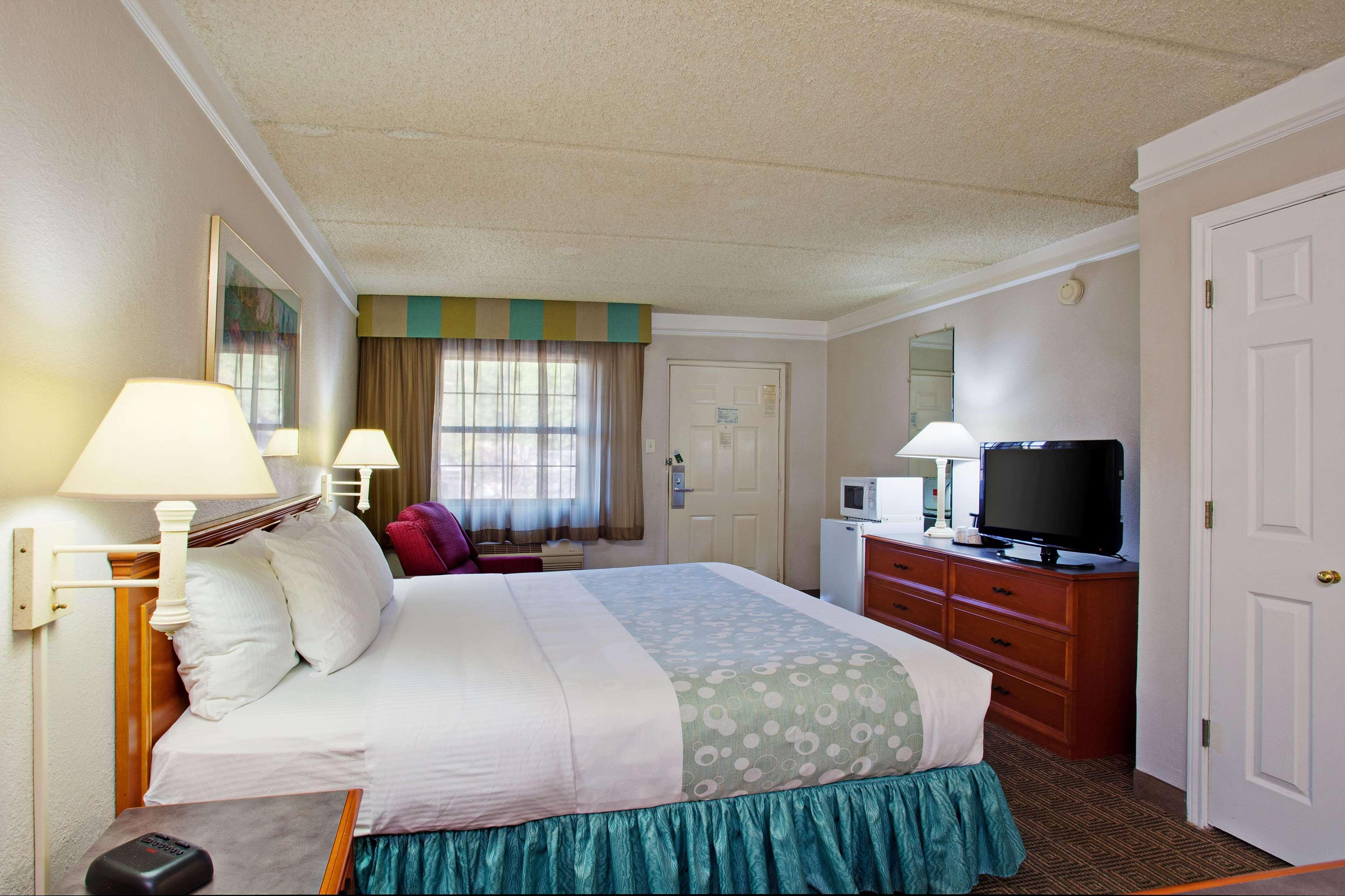 La Quinta Inn & Suites By Wyndham San Bernardino Ngoại thất bức ảnh