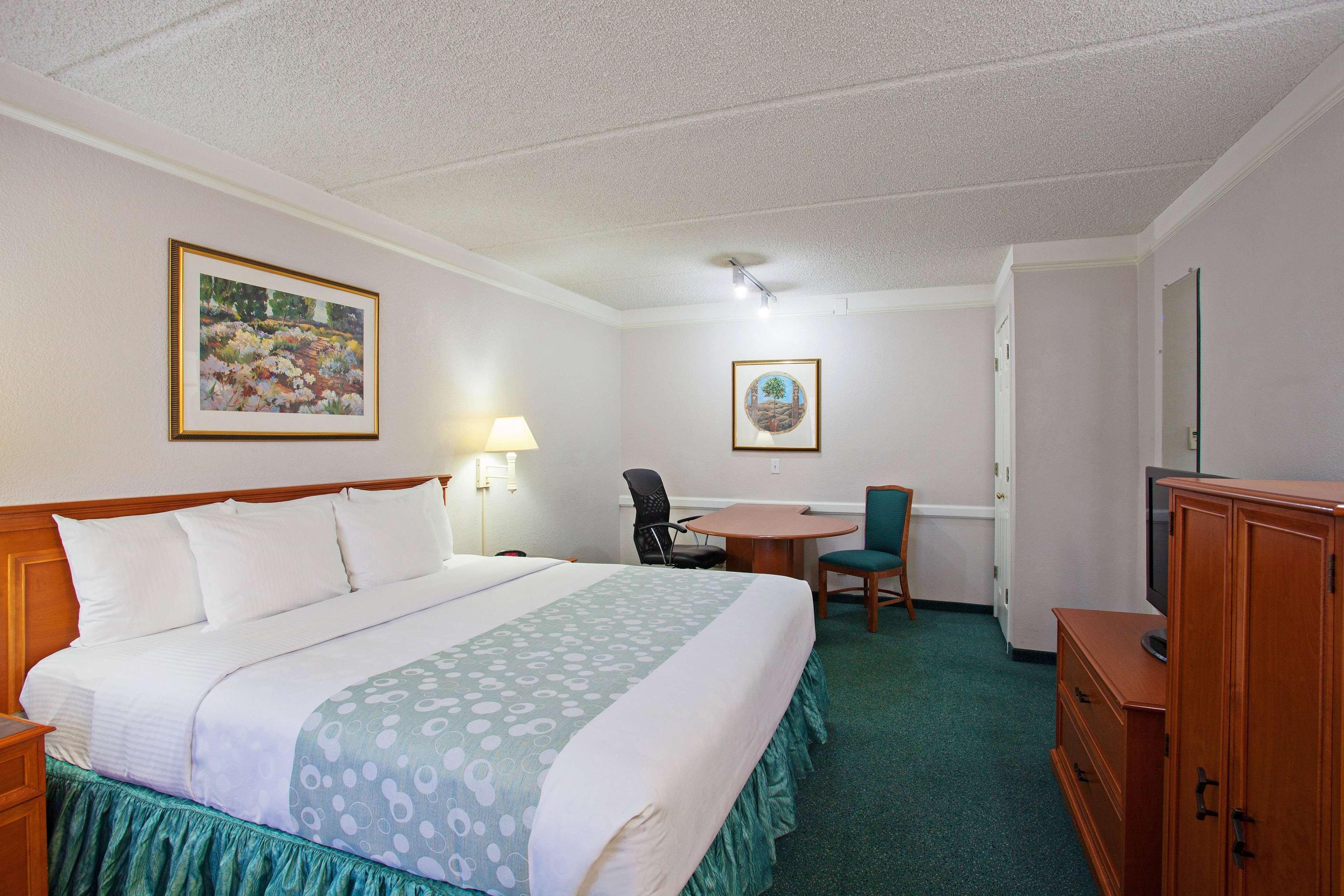 La Quinta Inn & Suites By Wyndham San Bernardino Ngoại thất bức ảnh