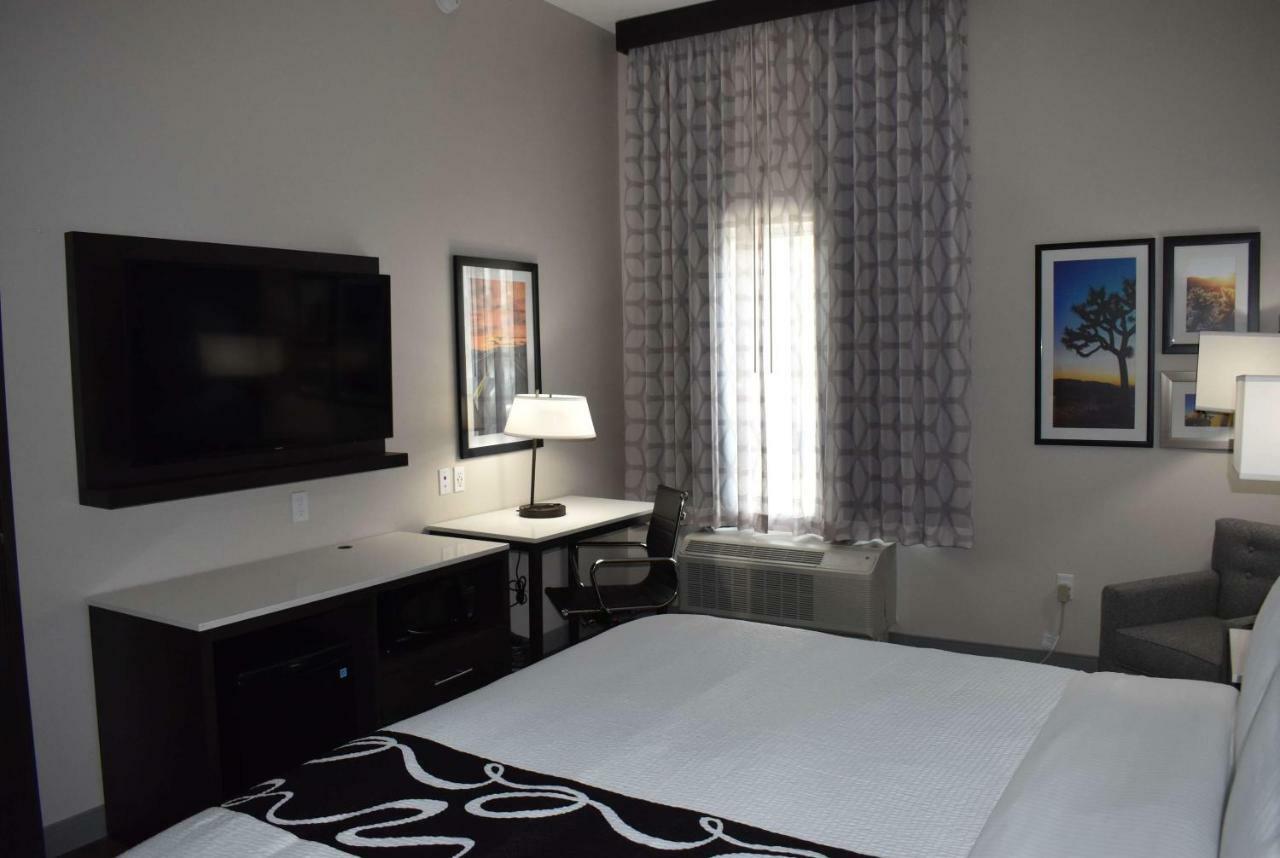 La Quinta Inn & Suites By Wyndham San Bernardino Ngoại thất bức ảnh
